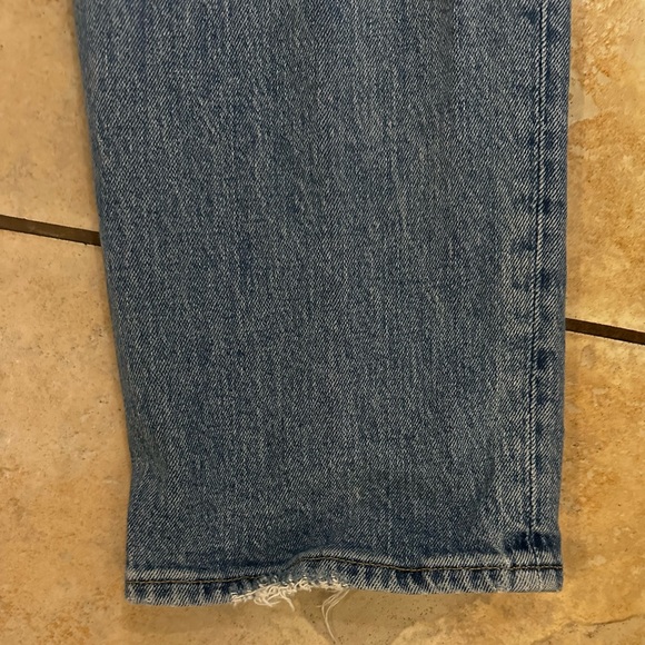 Ultra High Rise 90s Straight Jean - Abercrombie & Fitch - Picture 10 of 11